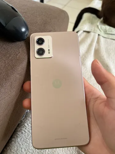 Motorola é edge 53 128gb e 4RAM