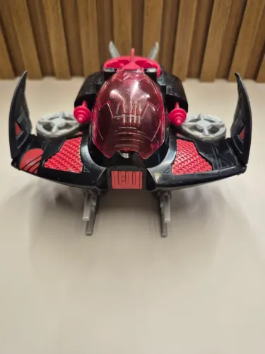 Nave espacial de brinquedo