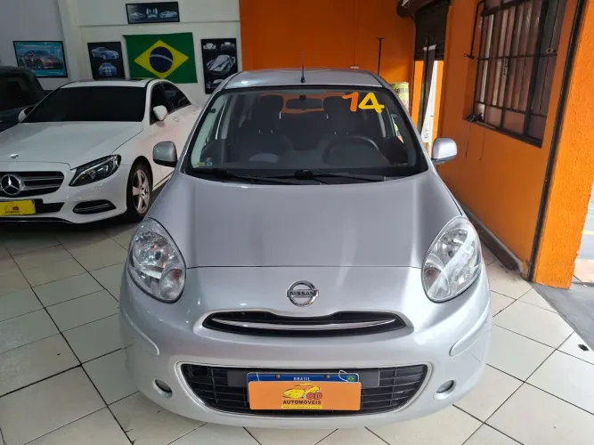  March SV 1.6  Flex Fuel 2014 financio até 100% e troco 