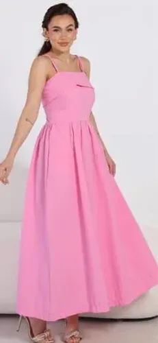 Vestido de festa  tecido grosso  tamanho M R$85,00 novo 