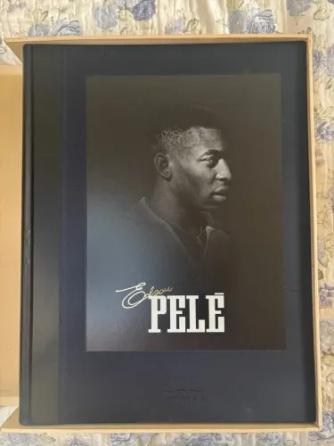 Livro Pelé 1283- Edição de Colecionador