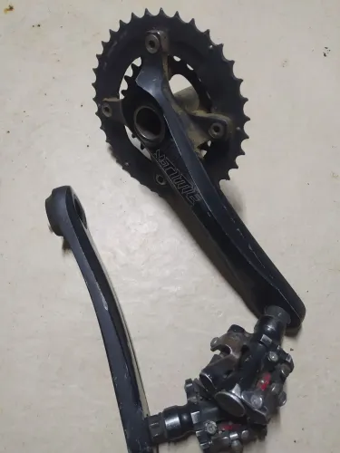 Pedivela xtime gxp bcd 104 mtb bike usado