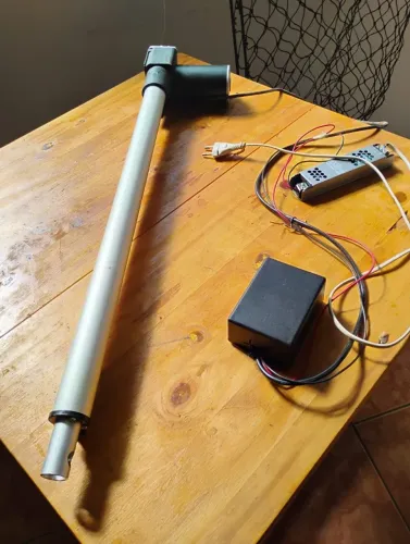 Atuador Linear 1500 N 500mm pistão IP65 12V