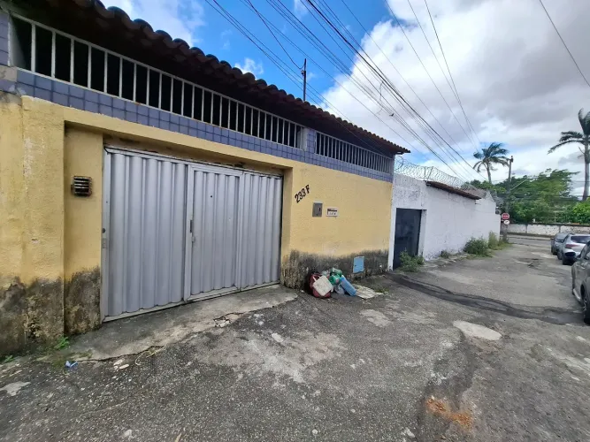 Casa plana na Maraponga