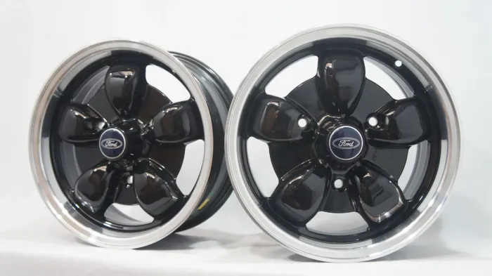 Rodas Ford aro 15 Corcel Fittipaldi preta com diamantado 3 furos novas  