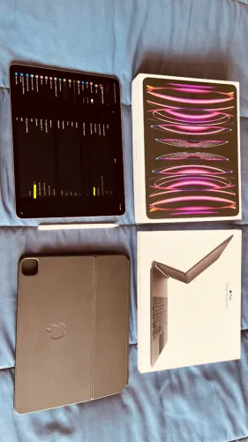 iPad Pro M2 12.9 Geração 6 - 2TB, Celular e WiFi + Magic Keyboard e Apple Pencil 2