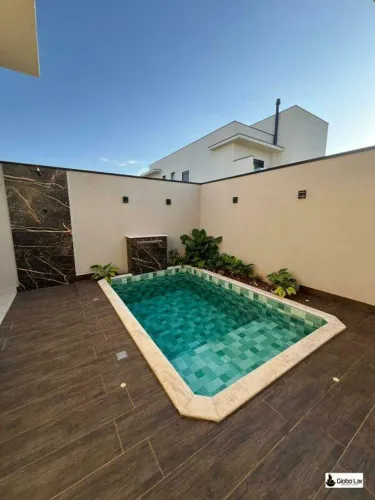Casa de Condomínio com piscina e 3 suítes em Limeira Fazenda Itapema