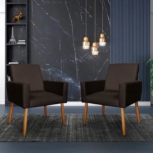 POLTRONAS *)
