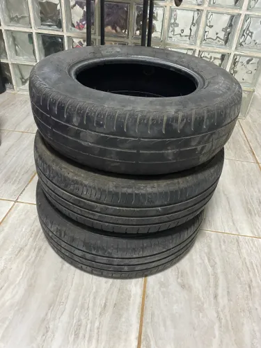 Vendo pneu novo 175/70 R13