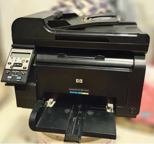 HP LaserJet Pro 100 color MFP M175a - Com Defeito