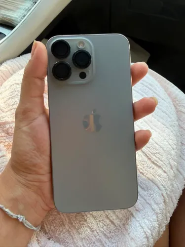 iPhone 15 pro Max 256gb