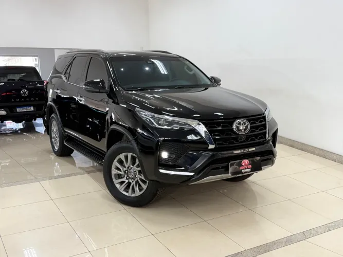 Toyota Hilux SW4 4X4 2.8 Diesel 2022