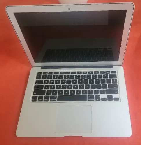Macbook 13