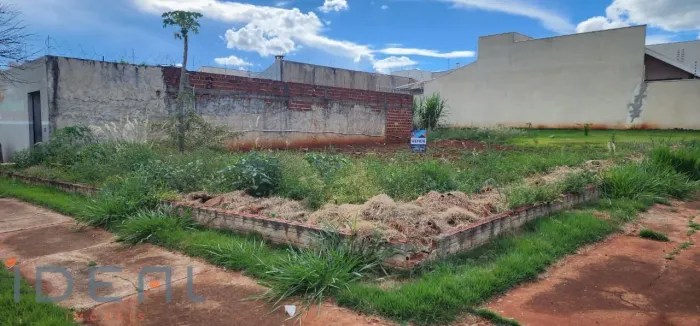Terreno a venda no bairro Jardim Paulista IV - Maringá/PR