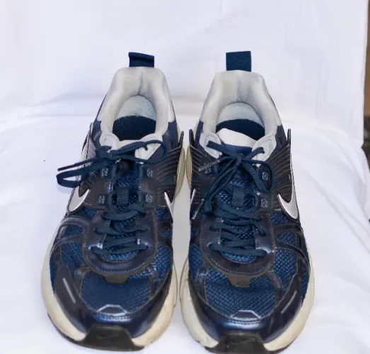 Tênis Nike V2K RUN Masculino cor Azul