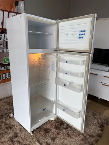 Geladeira duplex Dako degelo seco otima ( entrego )