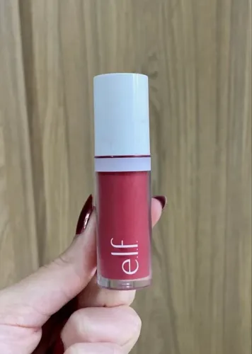 blush líquido elf camo berry well