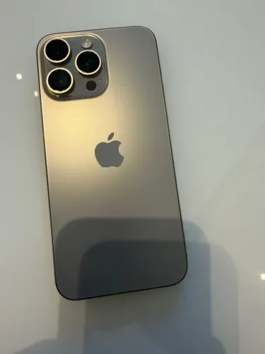 15 PRO MAX 256GB