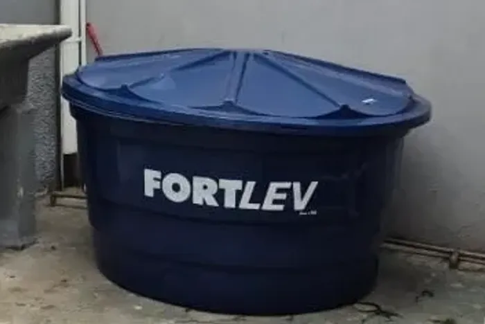 Caixa d?água 1000l Fortlev (nova)