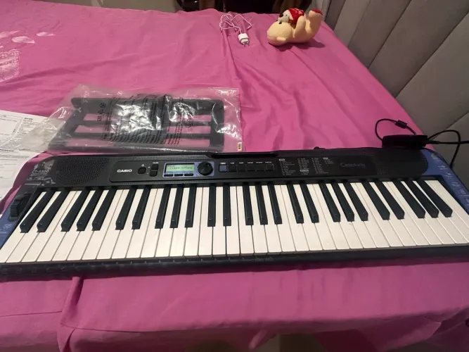 TECLADO MUSICAL CASIO CT-S300