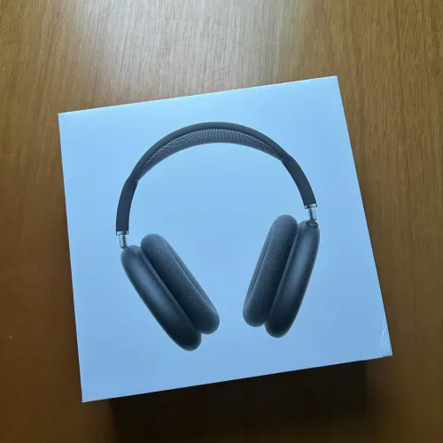 AirPods Max Midnight Premium
