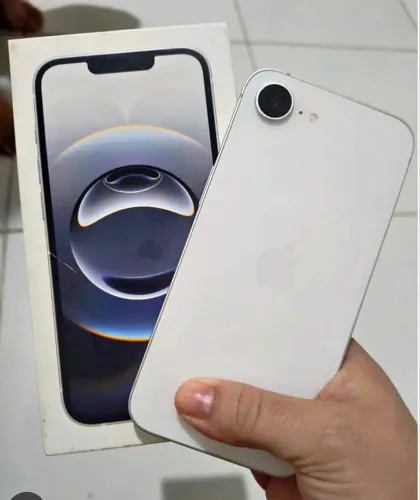 IPhone 16e vendo ou troco