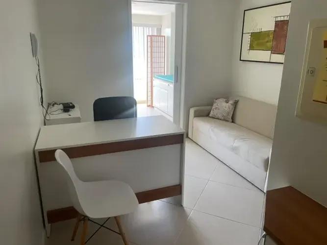 ALUGO EXCELENTE CONSULTÓRIO MÉDICO NA BARRA DA TIJUCA - CONDOMÍNIO VISION OFFICES- 22m2