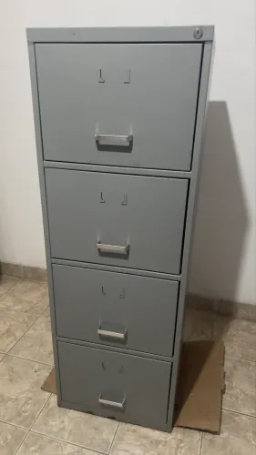 Arquivo De Aço Com 4 Gavetas com Chaves