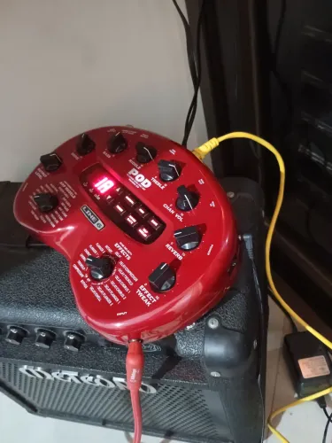 Pedaleira Line 6 Pod 2.0