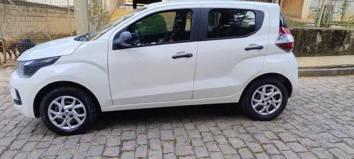 Fiat Mobi Like 1.0 Fire Flex 5P. 2020