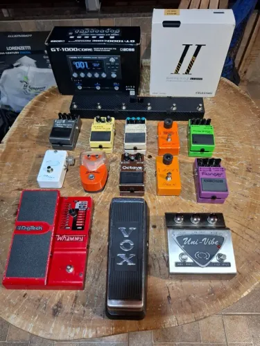 Pedais de guitarra Raros