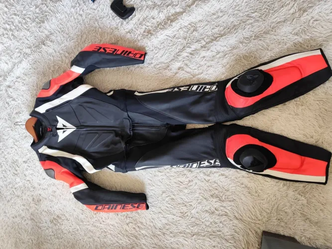 MACACÃO DAINESE SEMI-NOVO 52 EUR
