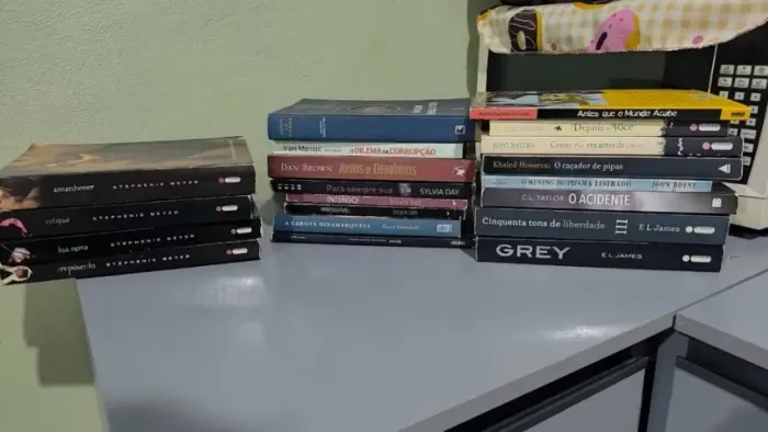 LIVROS