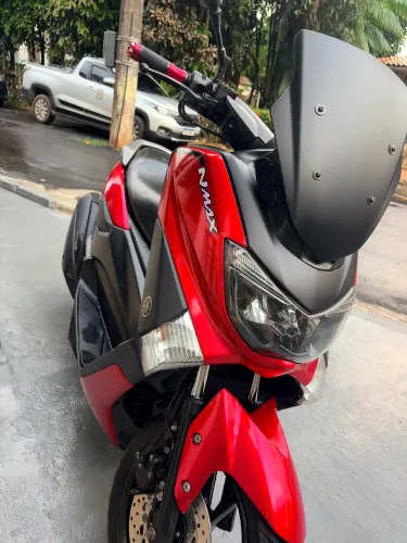 Vendo Nmax 160 / Vermelha 
