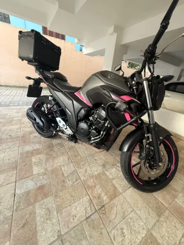 Yamaha FZ25 2024 | Única dona | 15.392 km