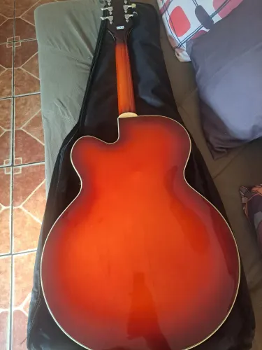 Guitarra greth regulada encordamento novo supr conservada com bag