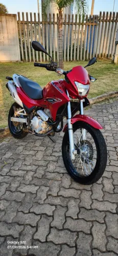 FALCON 400i 2013
