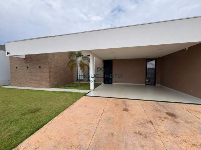 San Gabriel: Casa em localização estratégica, venda porteira fechada