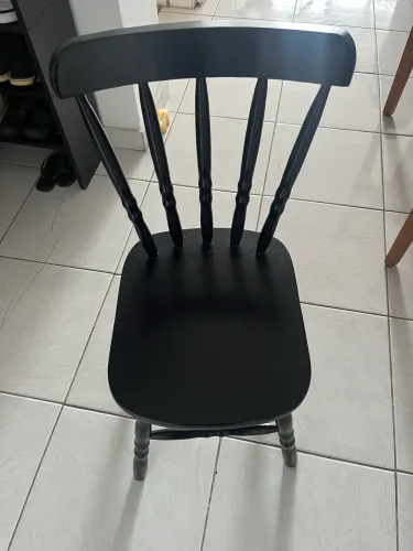 Cadeira Preta Tadah Usada