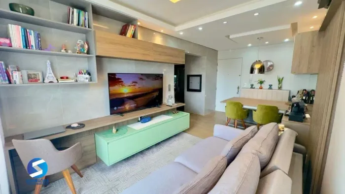 Apartamento de 2 dormitorios à venda em Jardim Botânico, Porto Alegre.