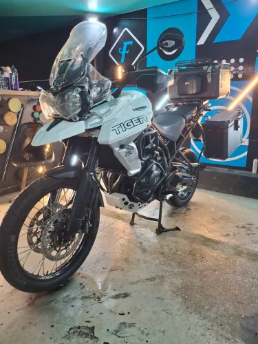 Tiger 800 xcx 