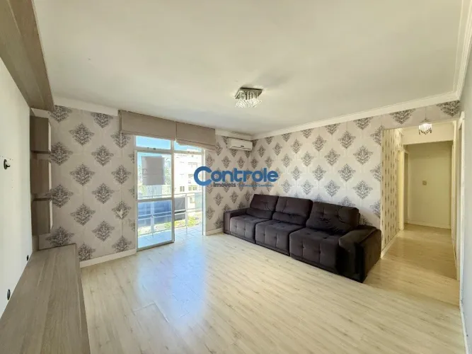Apartamento mobiliado, 03 dormitórios, sendo 01 suíte, 2 vagas em Capoeiras, Florianópolis