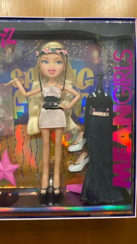 Bratz Mean Girls Regina Spring Fling 