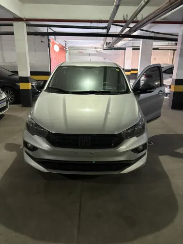 Fiat Cronos 1.3 S-design automático