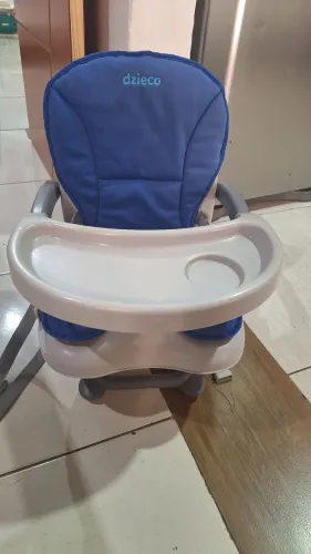 Cadeira de alimentação
