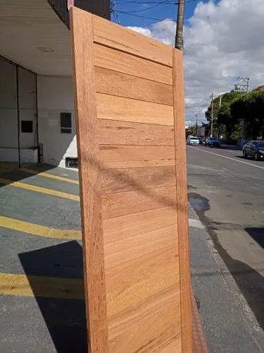 PORTA MADEIRA MACIÇA ANGELIM PEDRA 70CM E 80CM