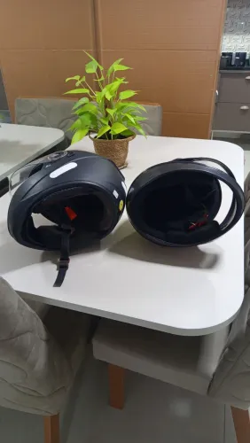 2 Capacetes seminovos