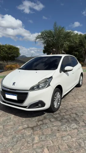 Peugeot 208 Active Pack 1.2 Flex 12V 5P Mec. 2017