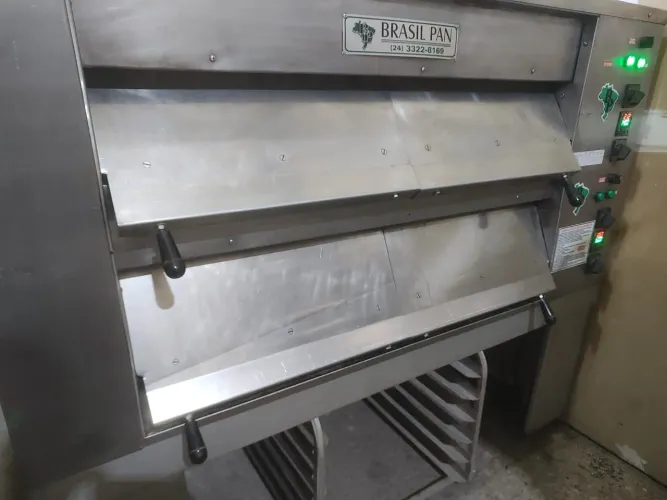 Forno de Lastro 4 Assadeiras