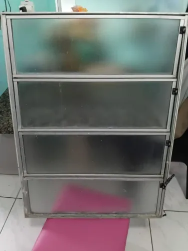 Janela Basculante 80x60